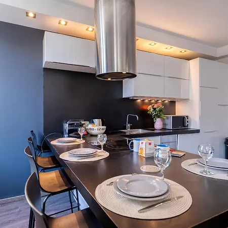 Heart Of Amazing Design Croisette Location Seller By Oiam Apartamento Cannes